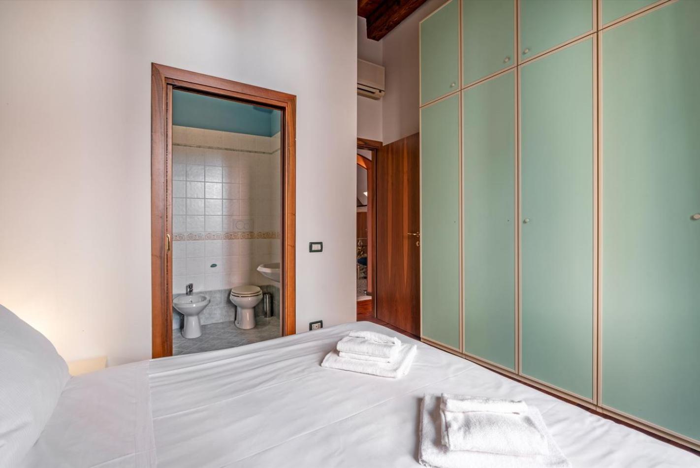 Apartment San Marco Canal View By Bricola *