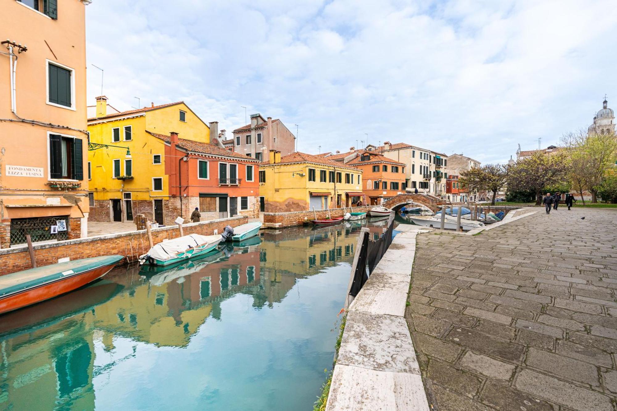 Vista Canale, 4 Ospiti, 2 E 2 Bagni Appartamento *