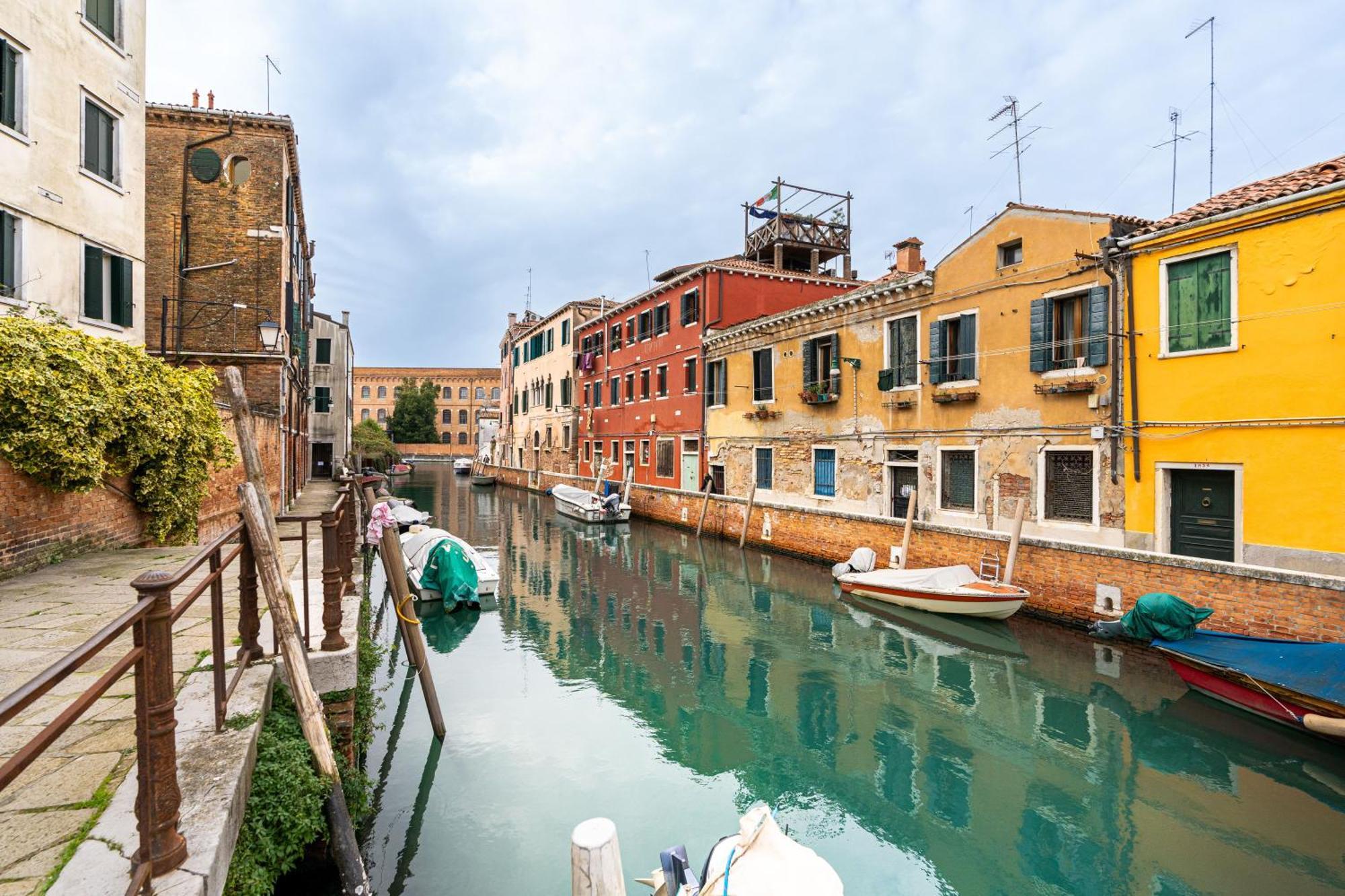 Appartamento Vista Canale, 4 Ospiti, 2 E 2 Bagni *