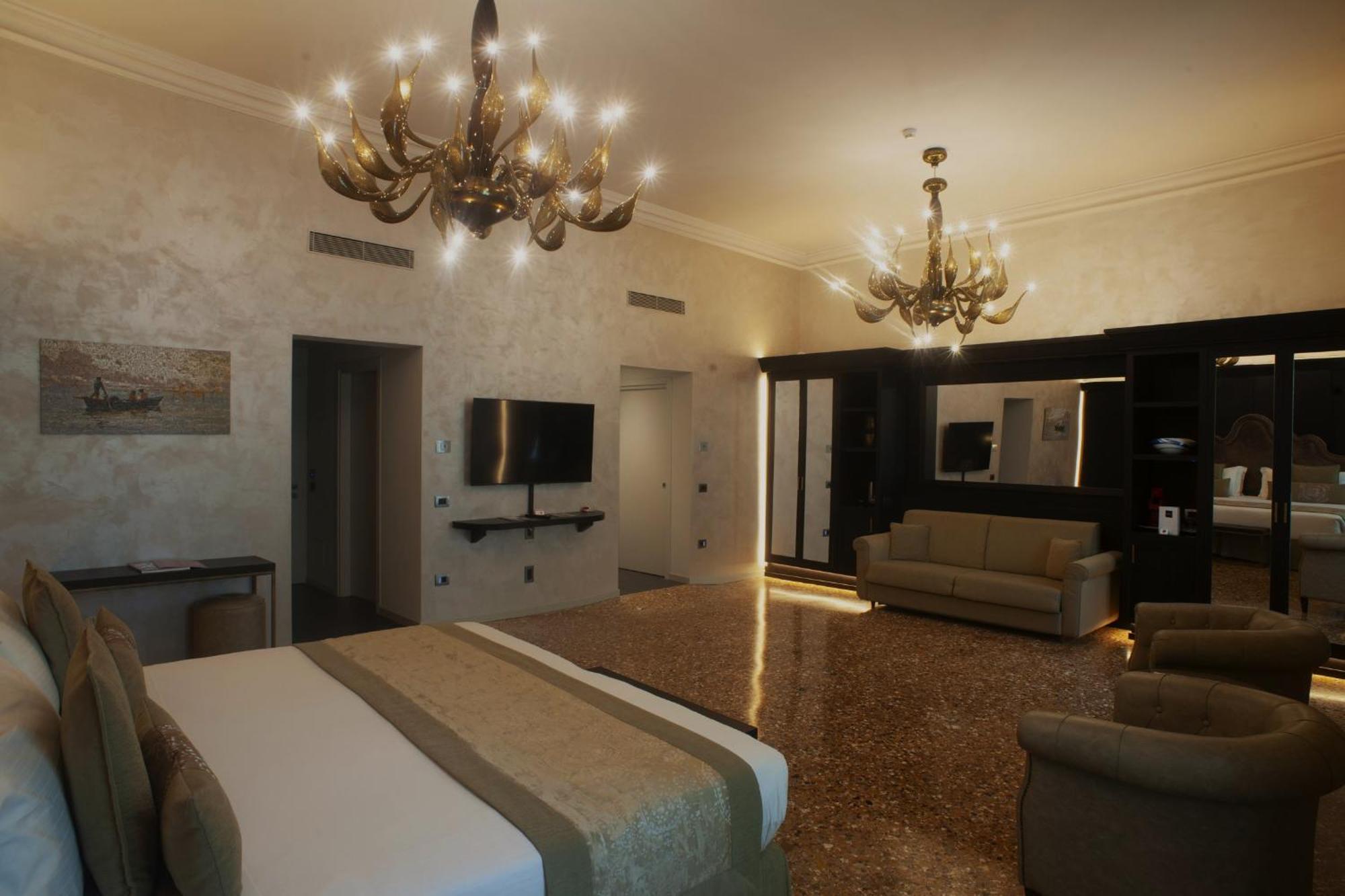 Hotel Aquarius - Ascend Collection