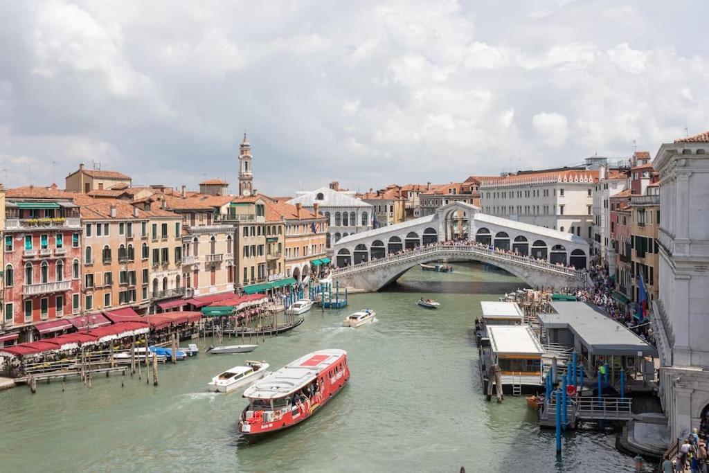Ca' Remer Grand Canal Apartment