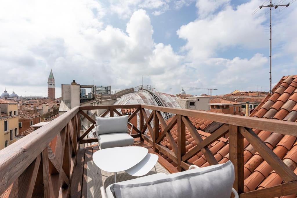 Ca' Remer Grand Canal Apartment Venice