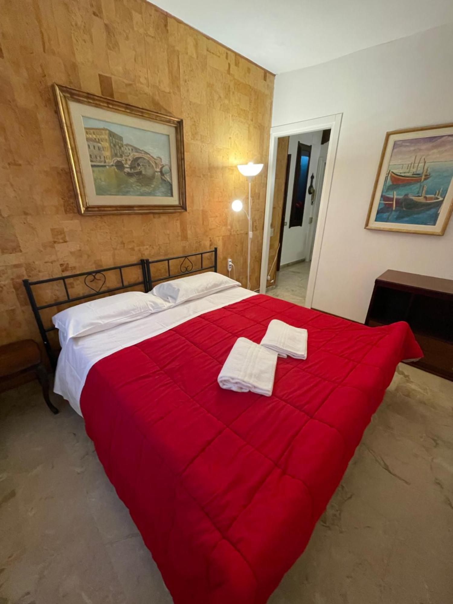 Lovenice Center Love hotel Venice