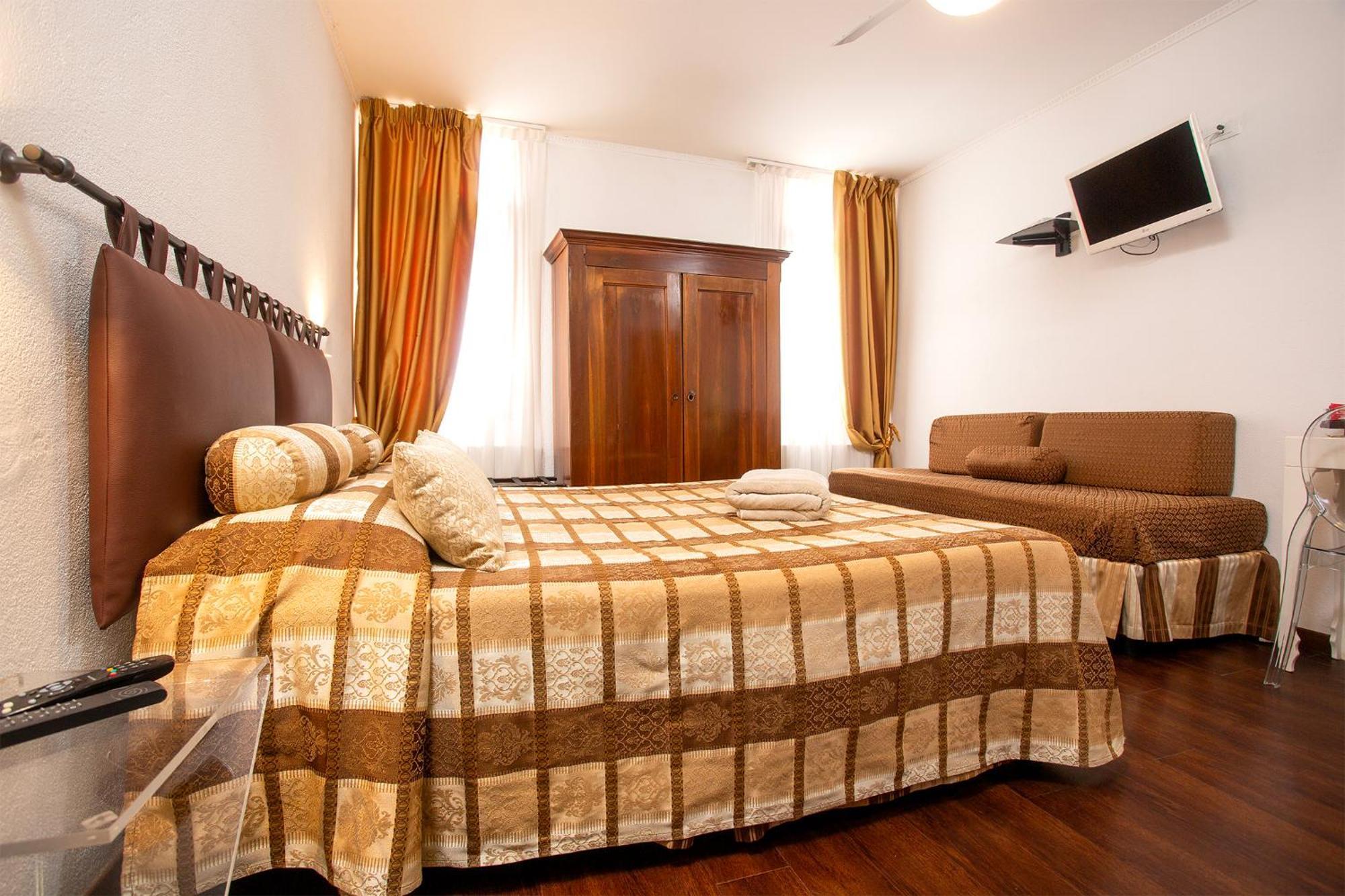 Marin Aparthotel Venice