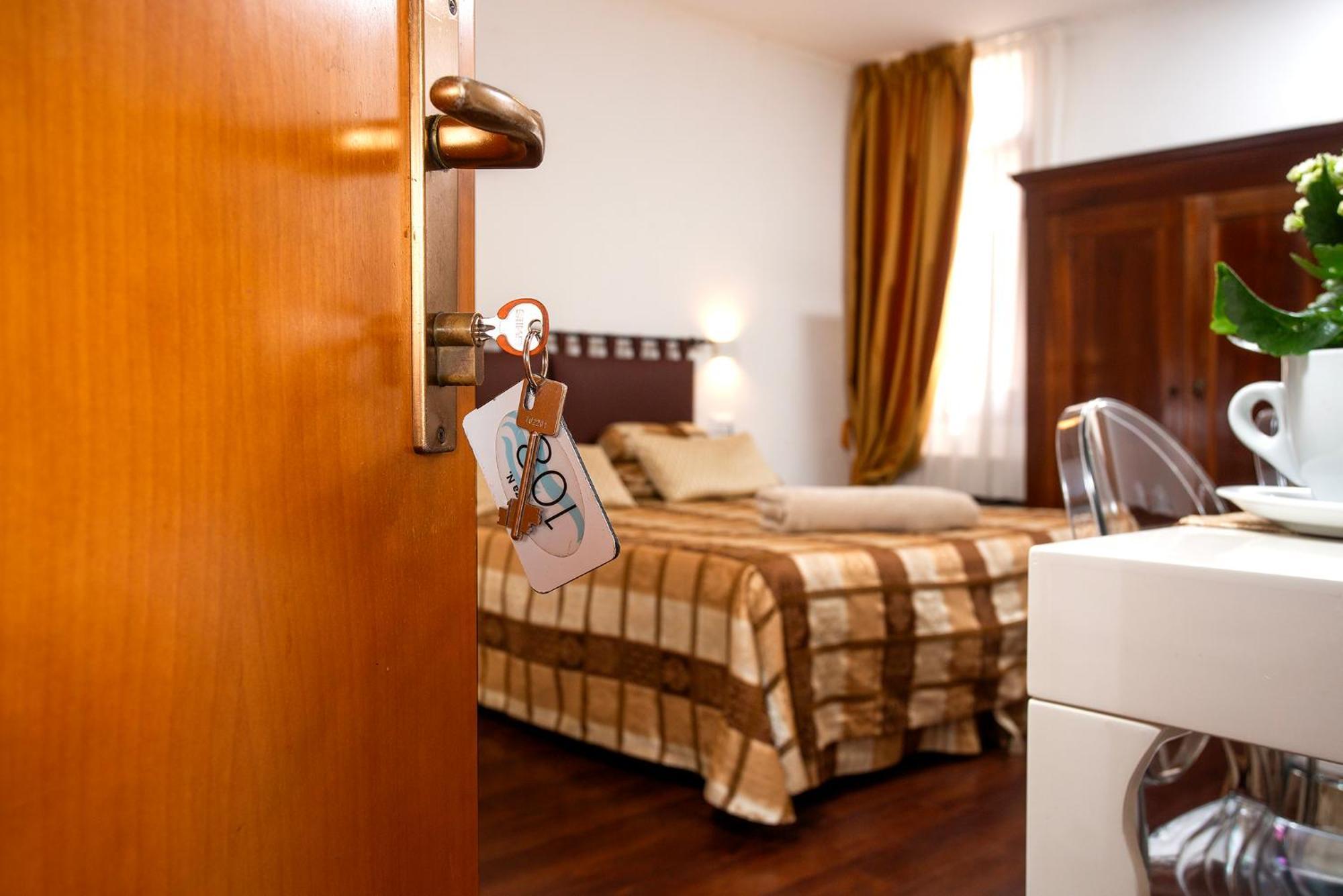 Aparthotel Marin *