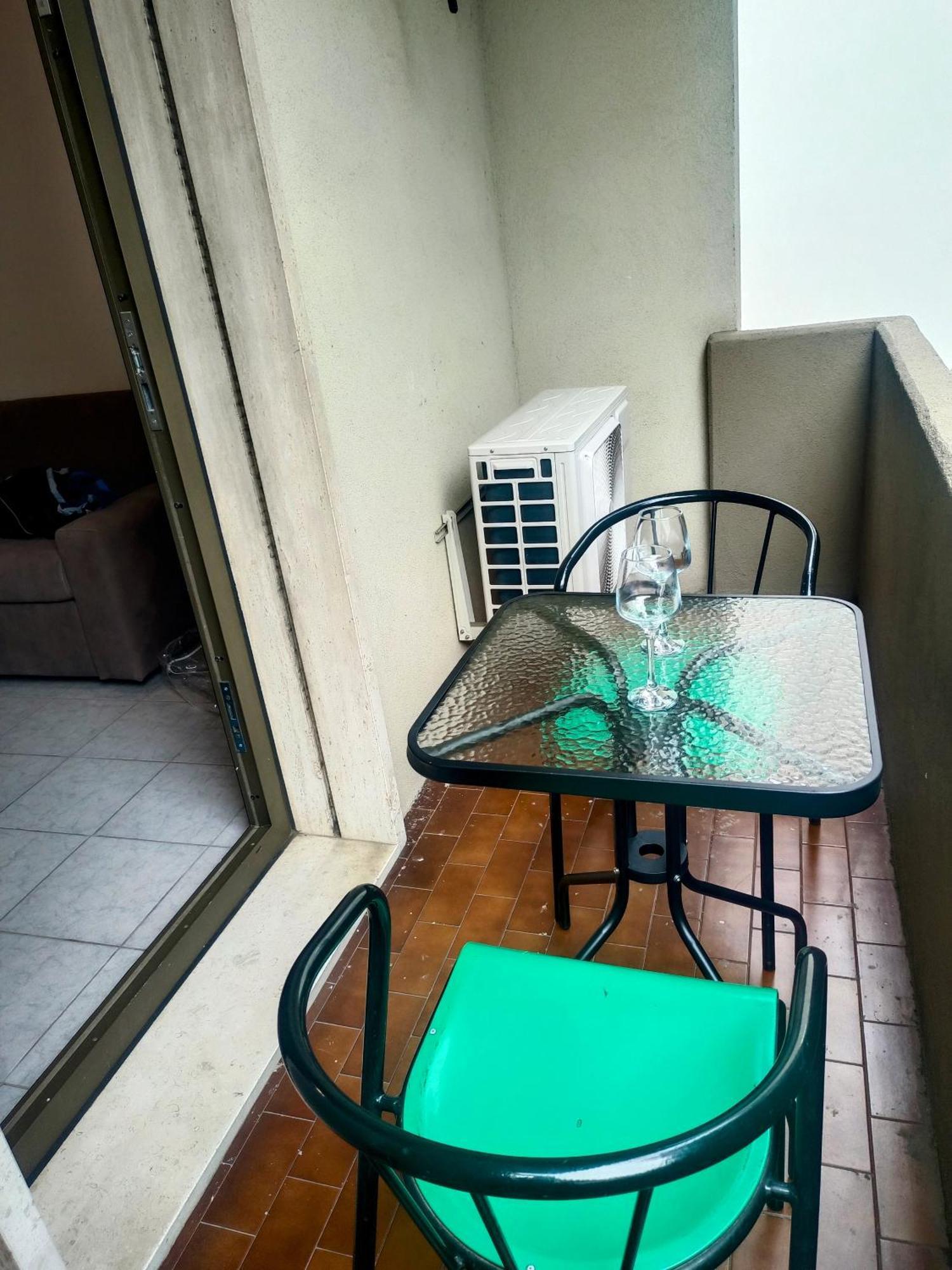 Venice Apartments Apartment