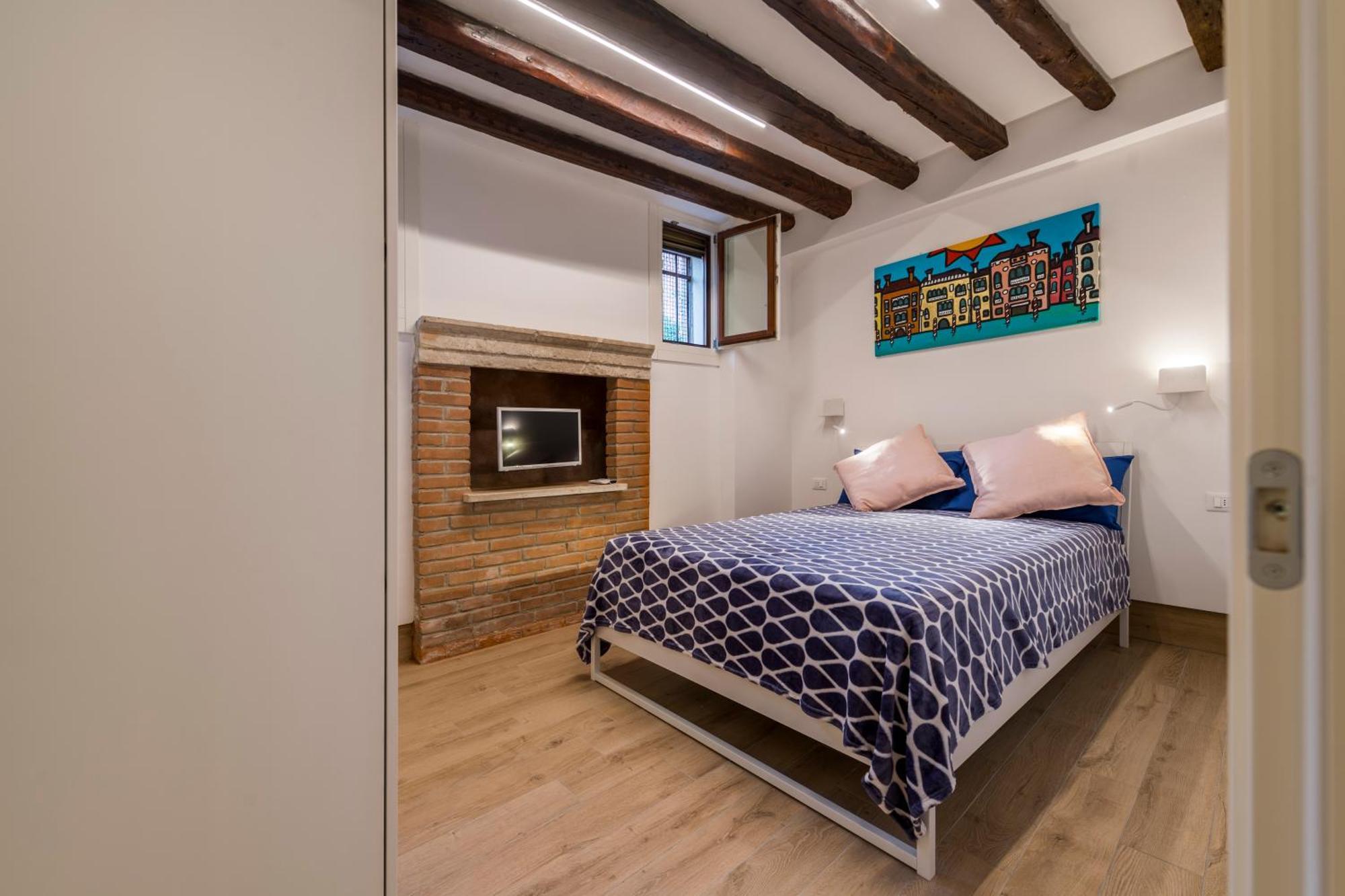 Marin Aparthotel