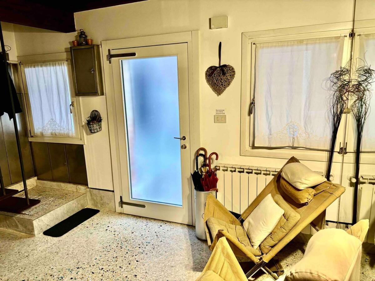 Indipendent House In * Veneza