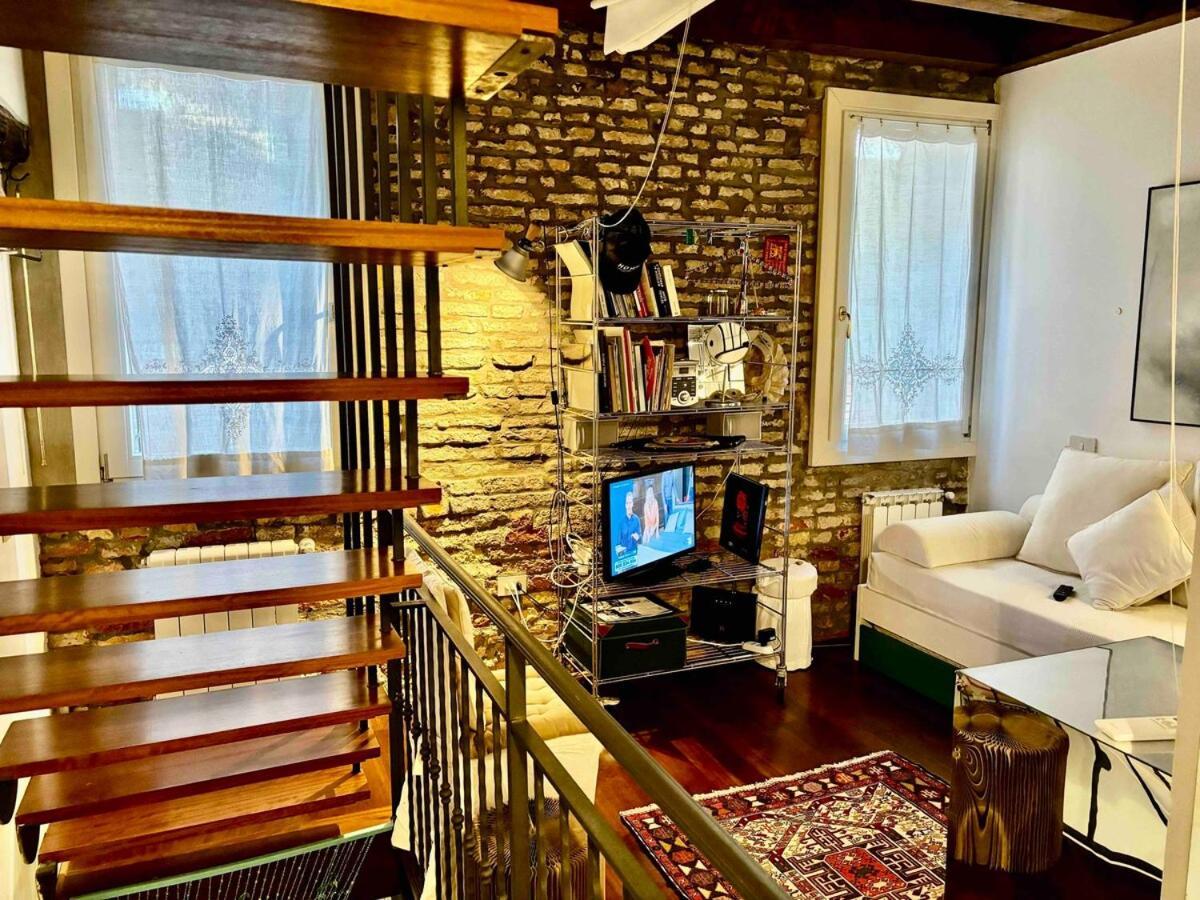 Indipendent House In Veneza