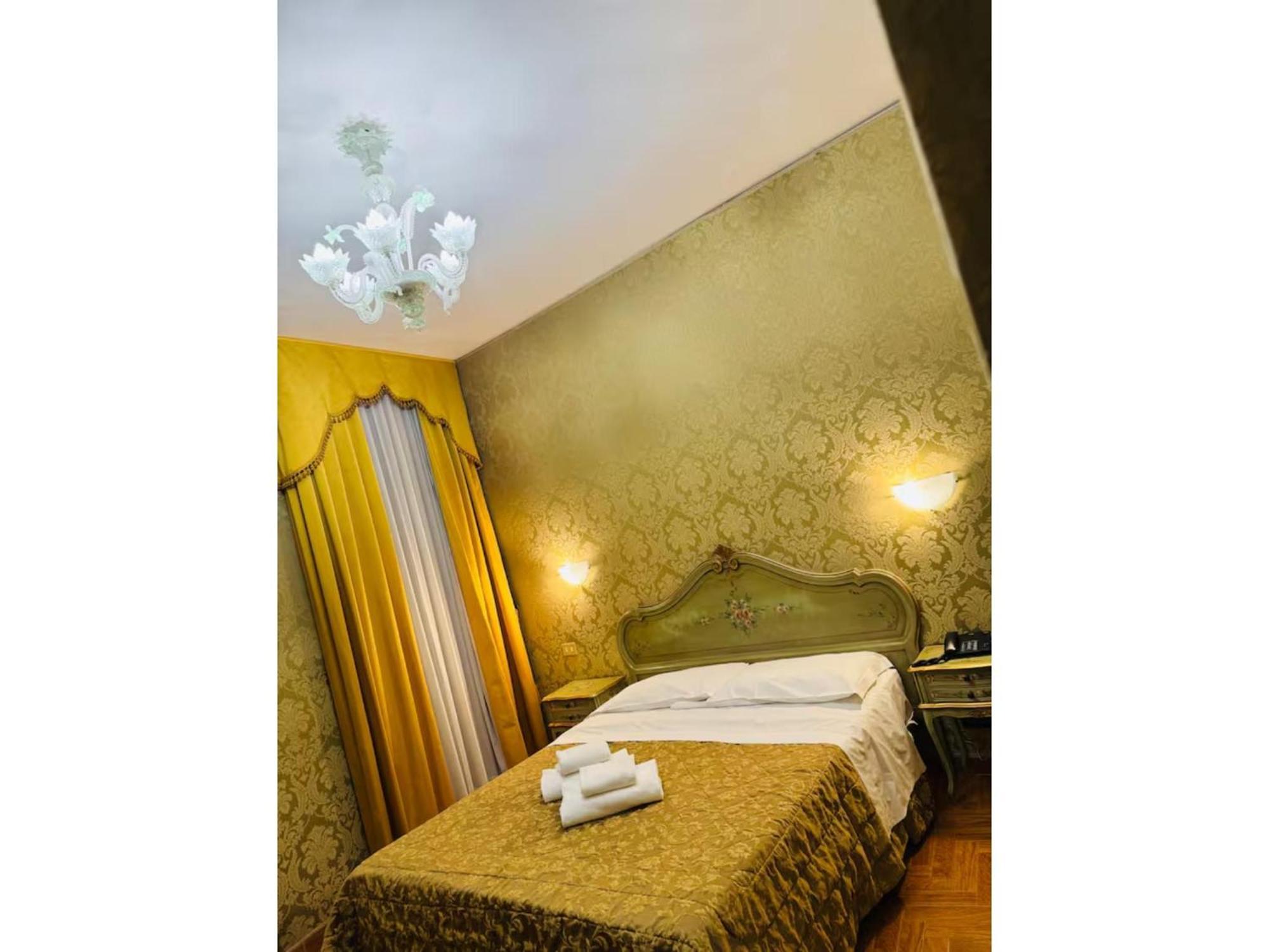 In Guest - Walter - Great