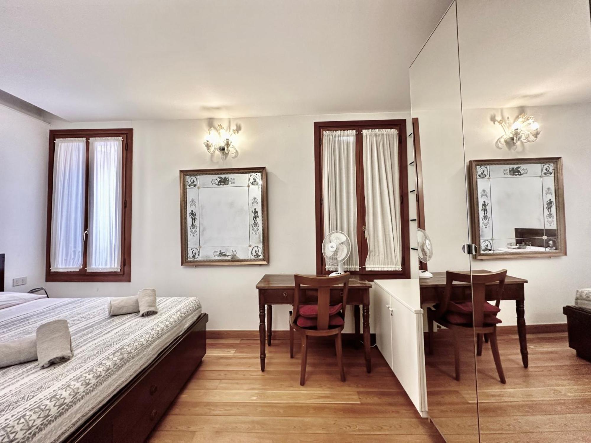 Giardini Apartment Venice