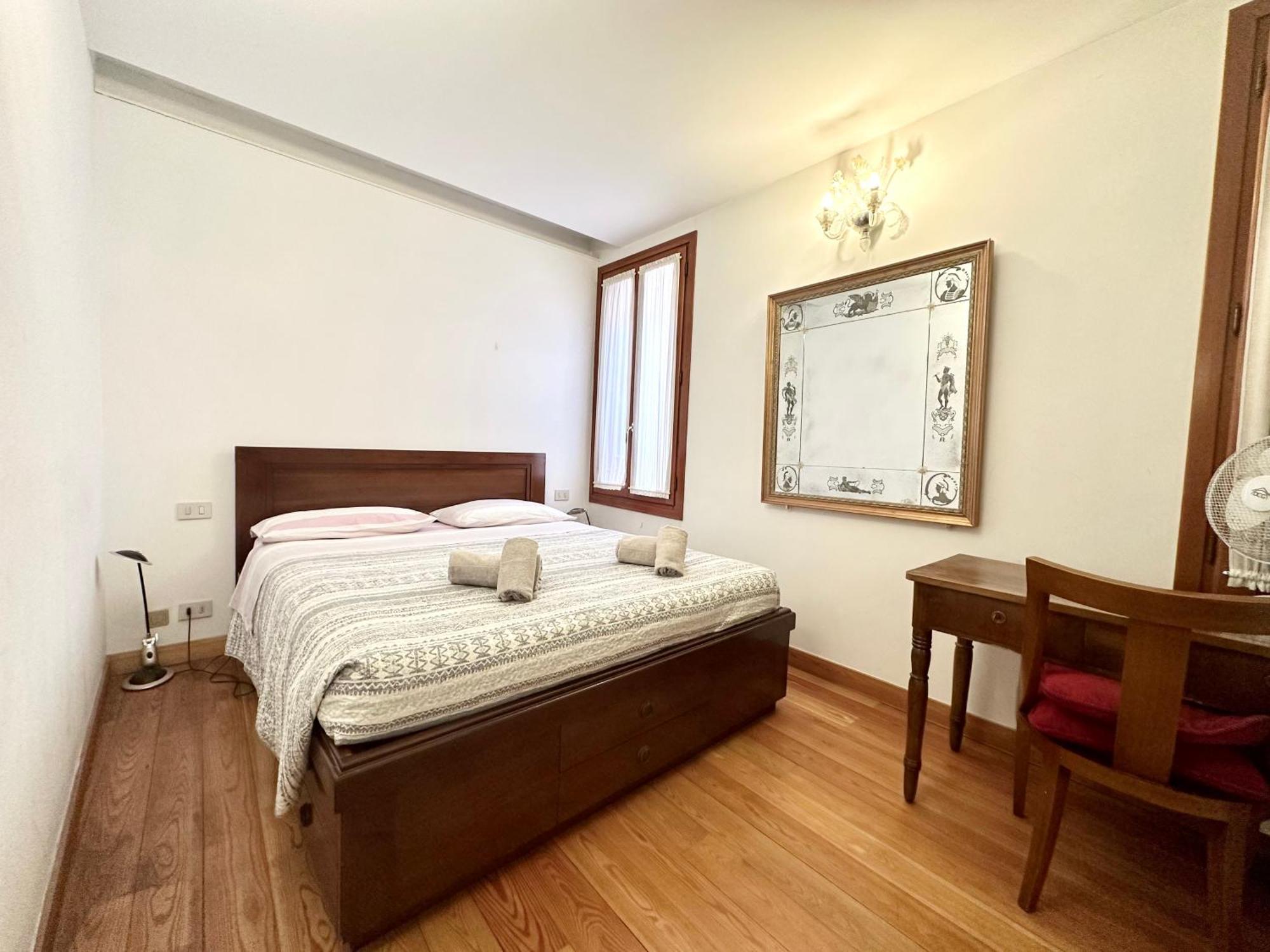 Giardini Apartment