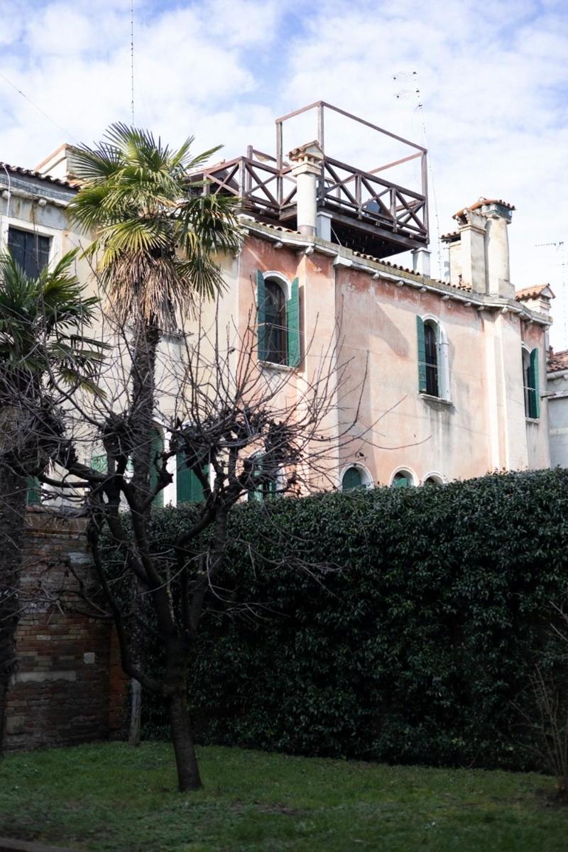 Terrazza Momon Apartment *
