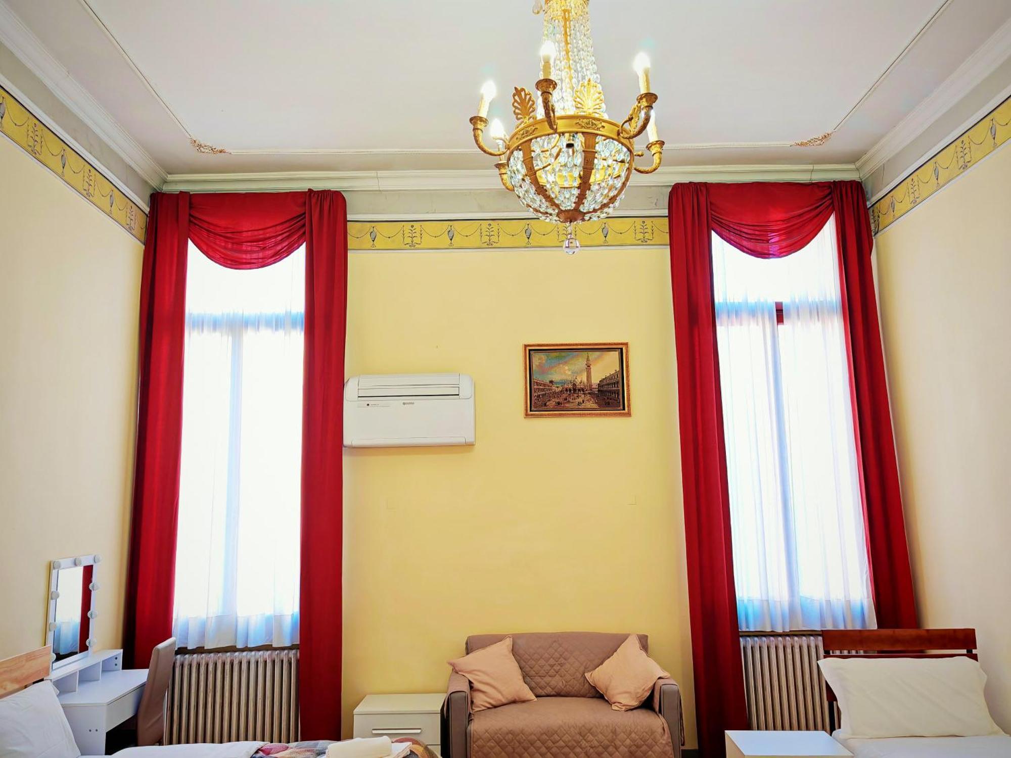 Guest house Tourist House