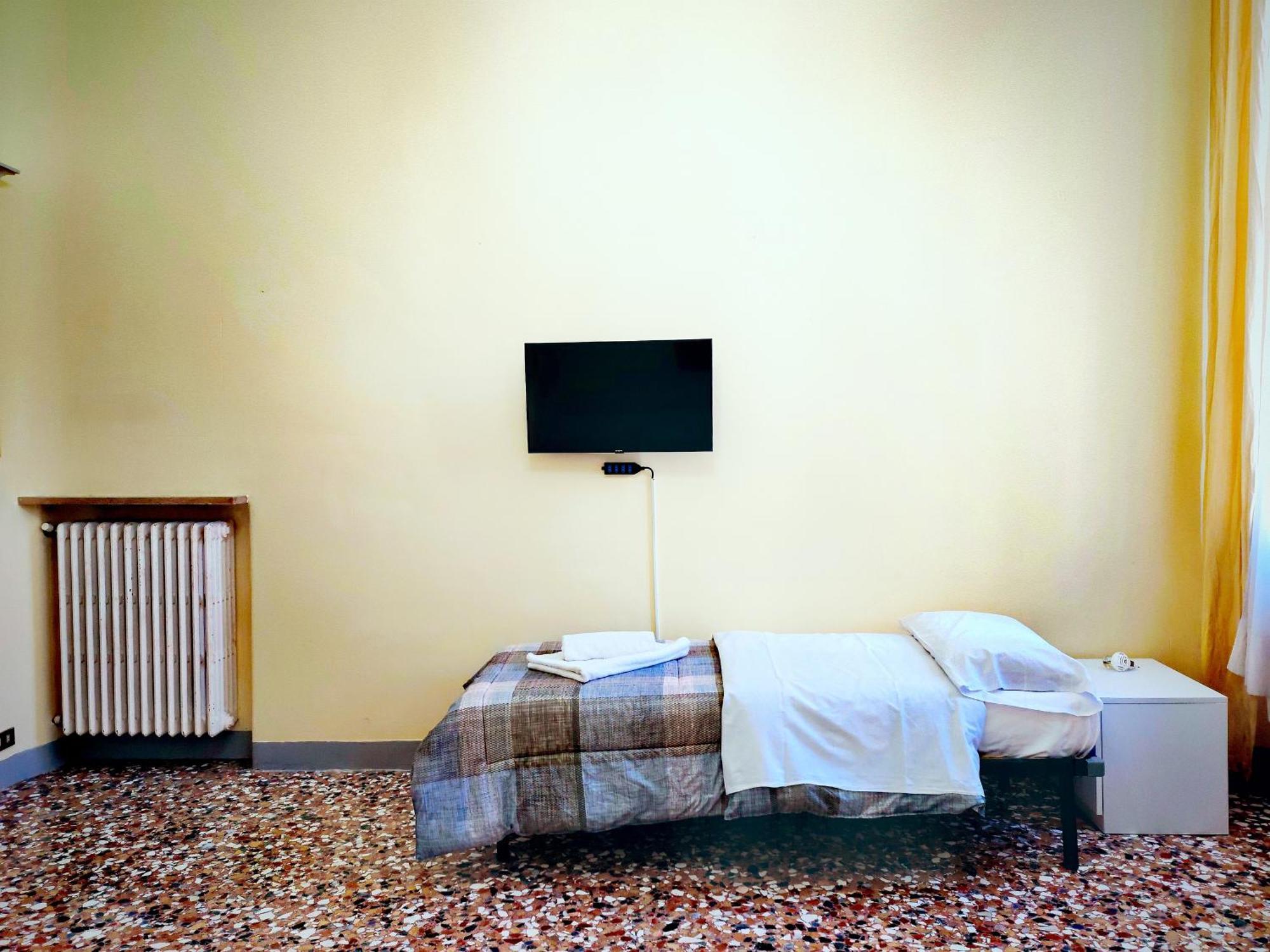 Tourist House Guest house *