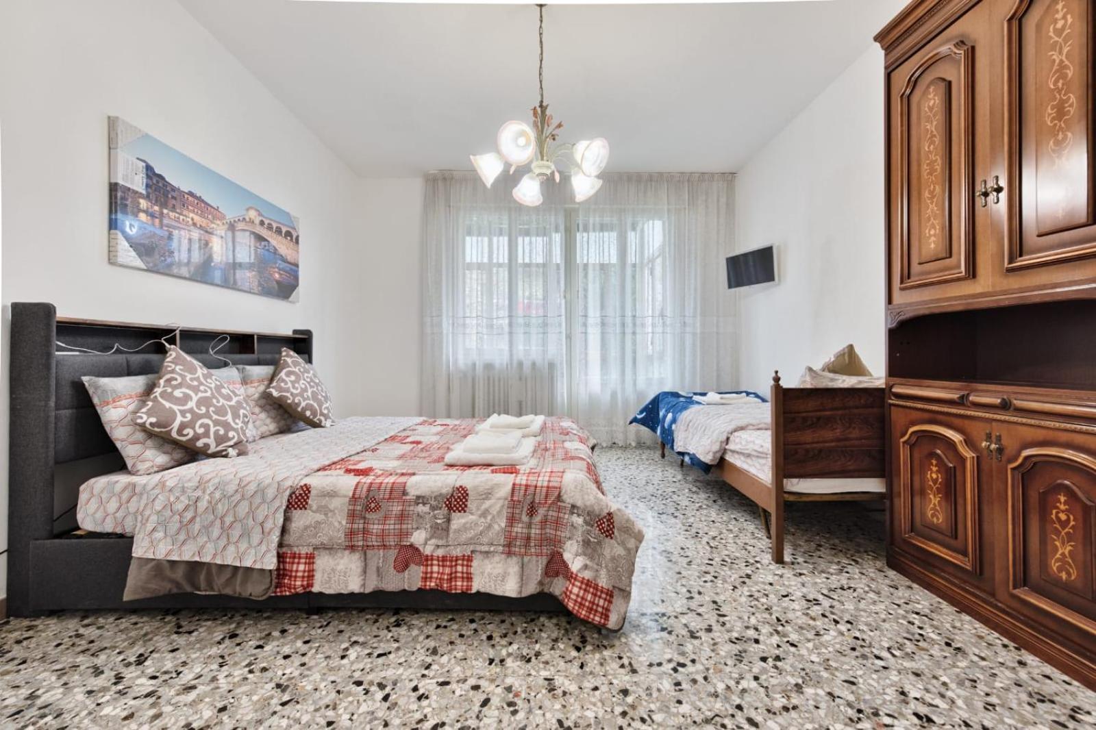 Urban Neighbour Guest house *