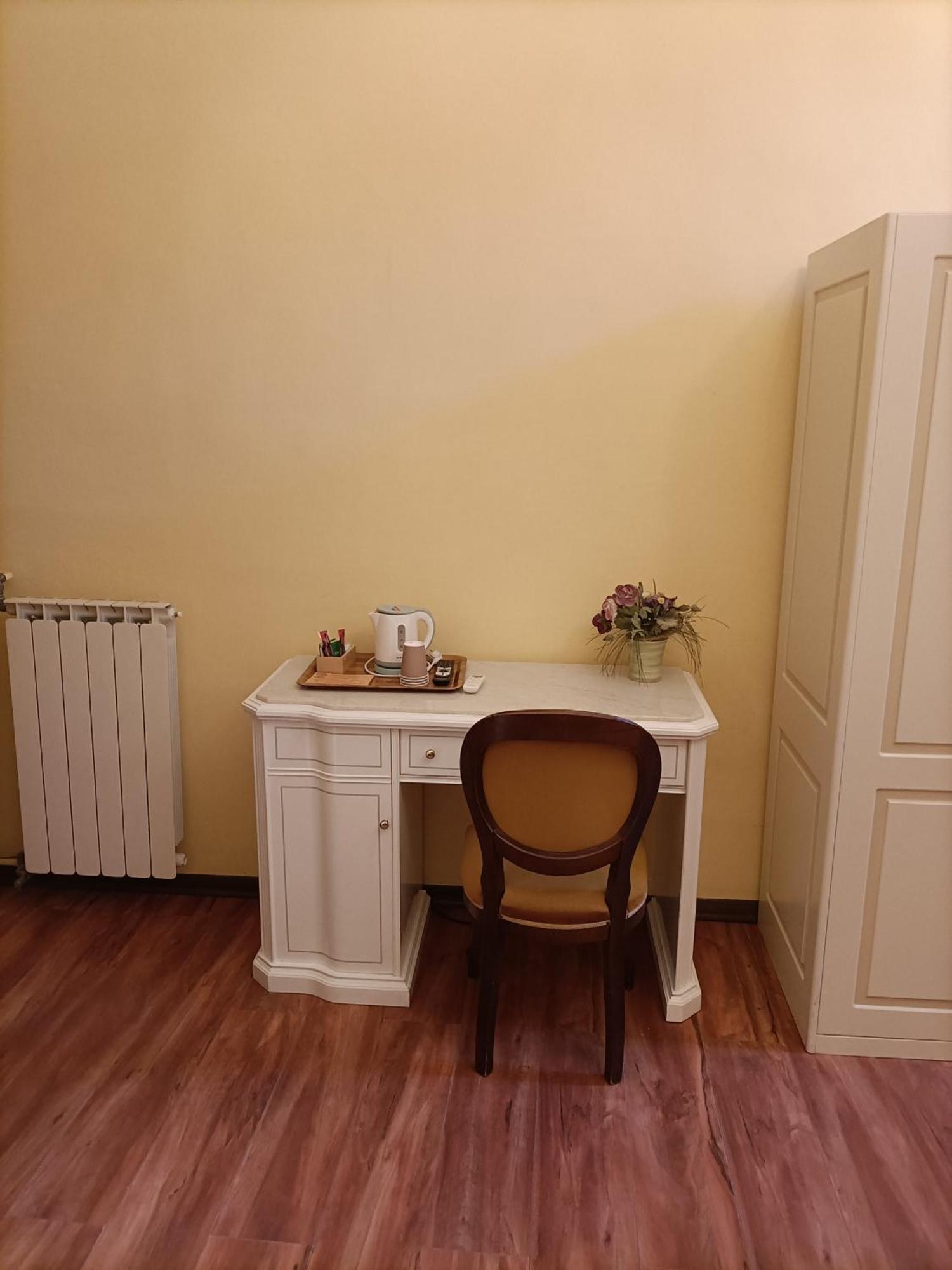 Palazzo Lion Morosini - Check In Presso Ai Santi Apostoli 3*