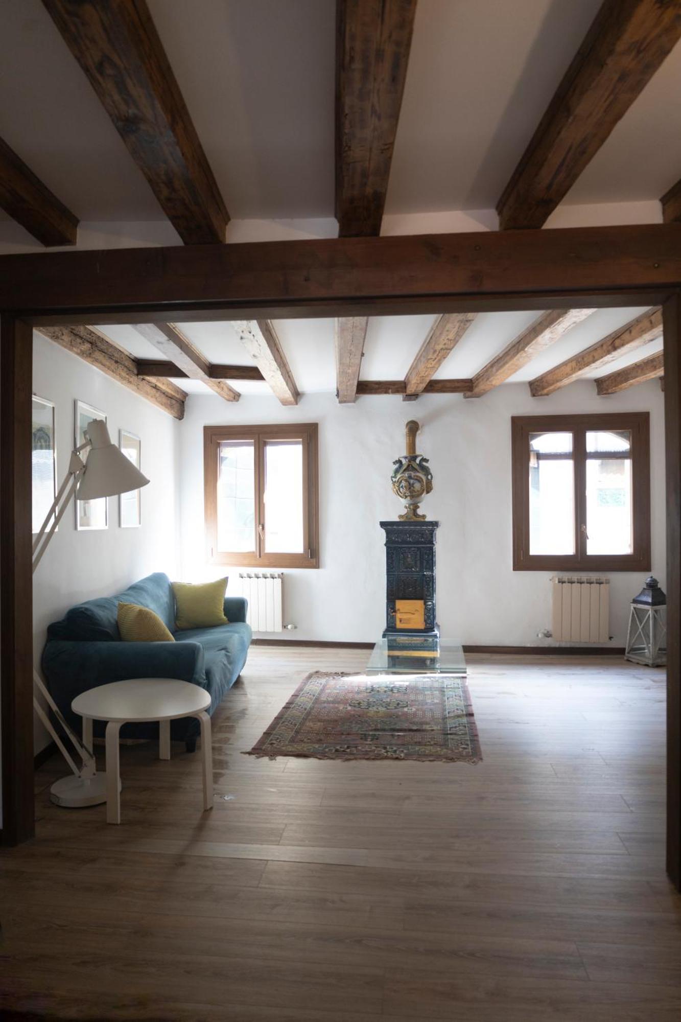 Apartment San Luca 1836 *