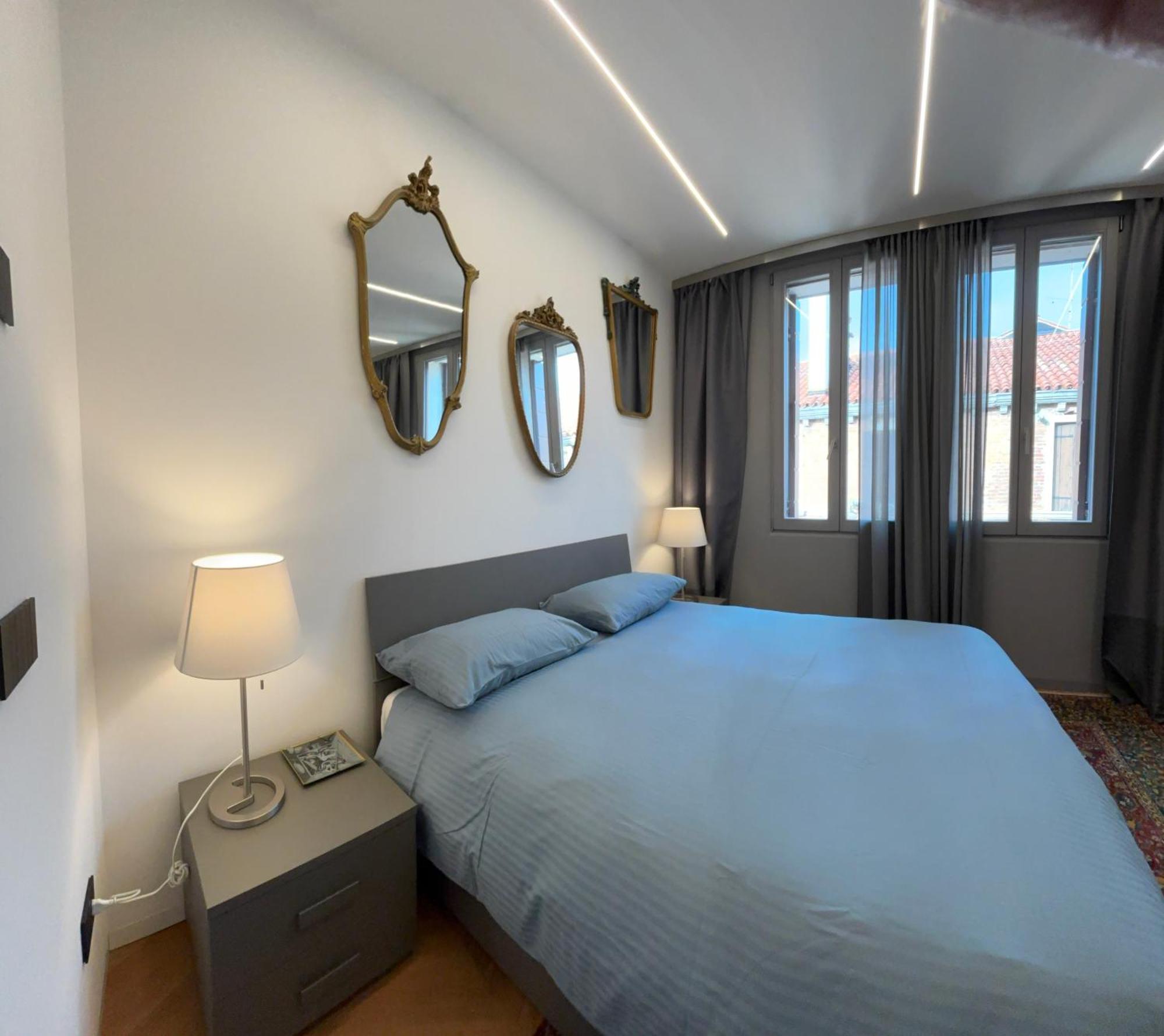 Falier- Luminosa Apartment Venice