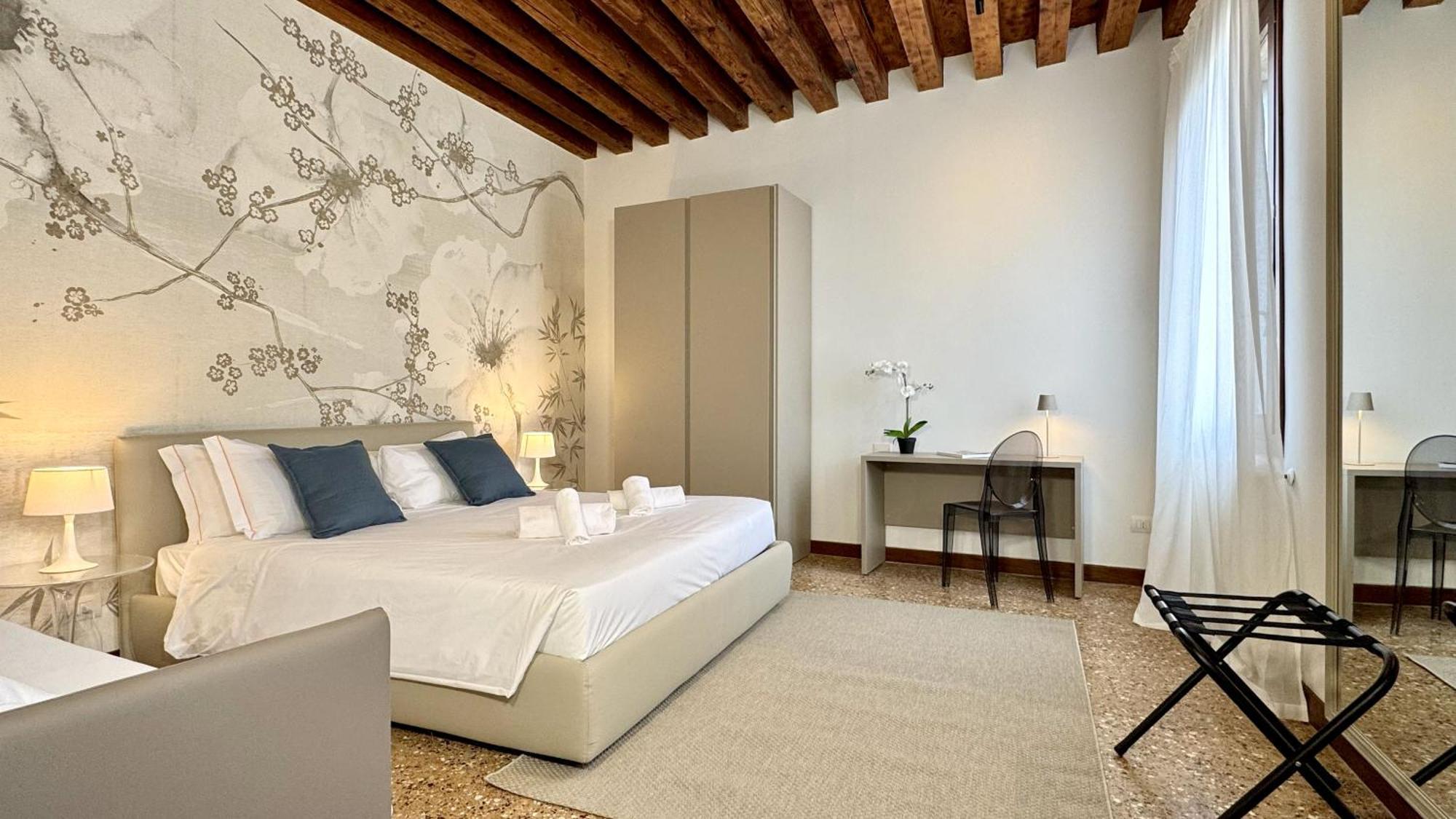 Salieri Apartment *
