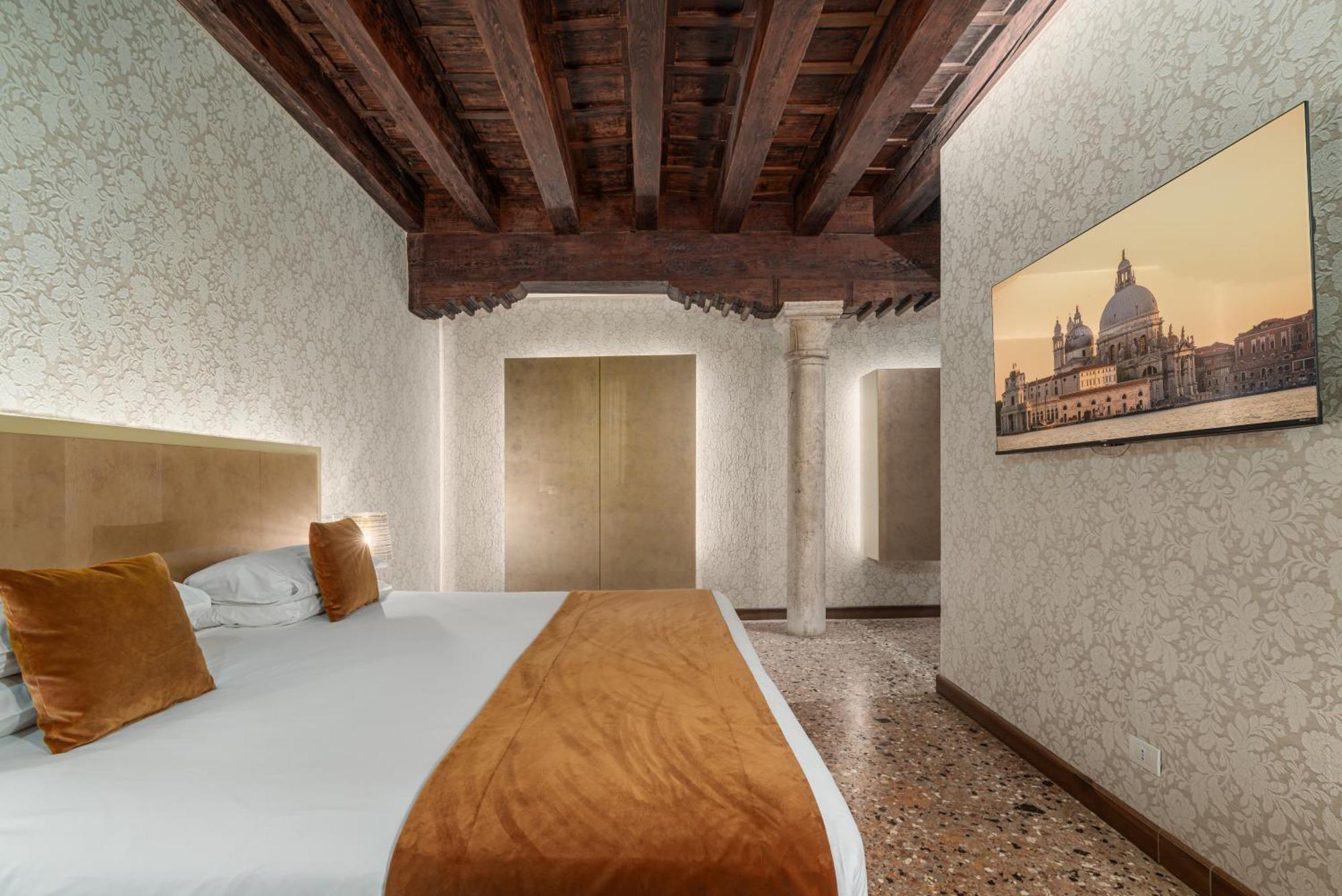 Palazzo Paruta & Wellness 4* Venice