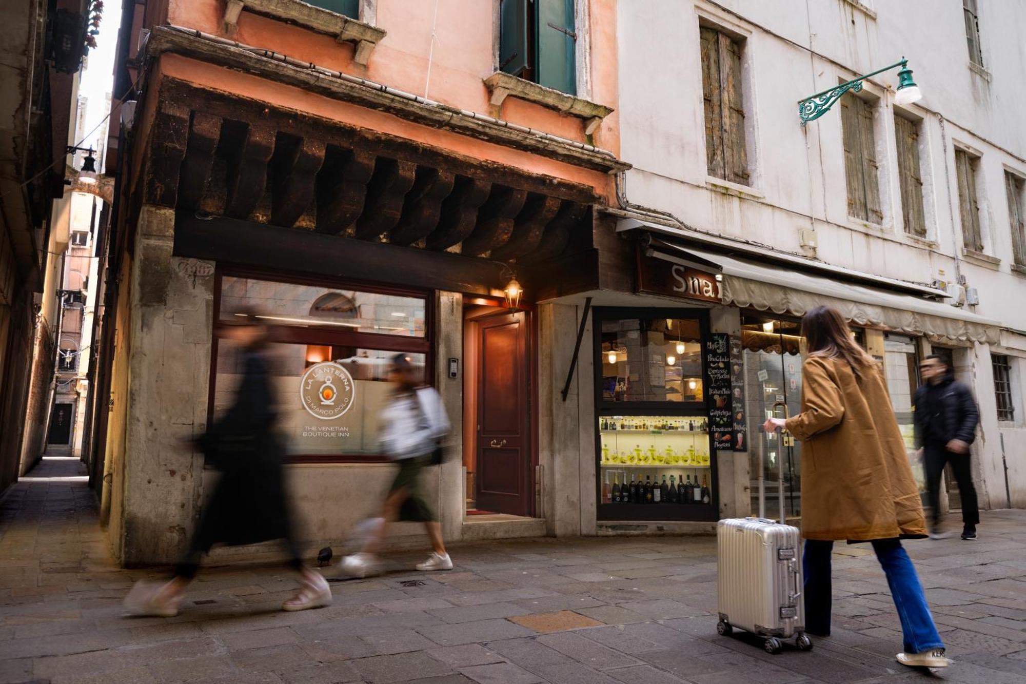 Lanterna Di Marco Polo Bed & Breakfast 3*