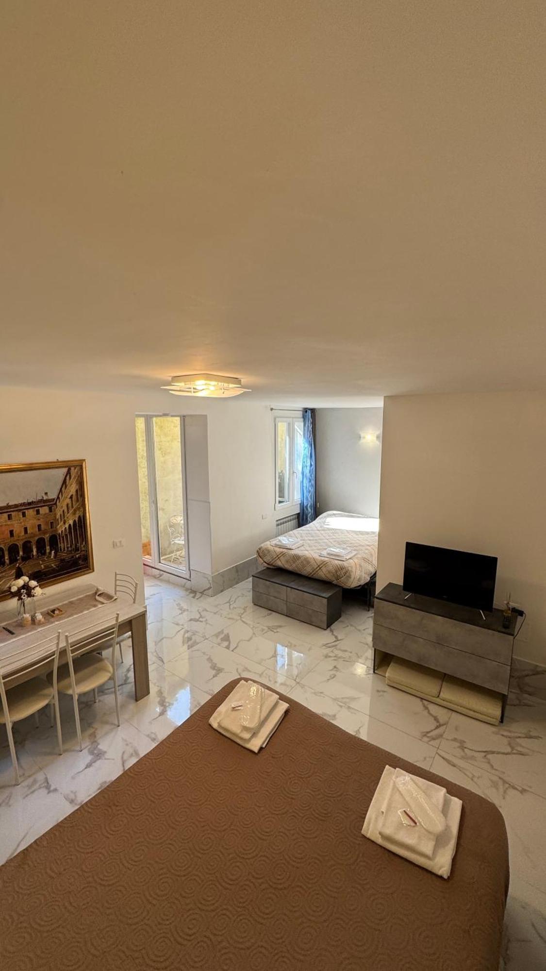 Calle De Le Pazienze Apartment Venice