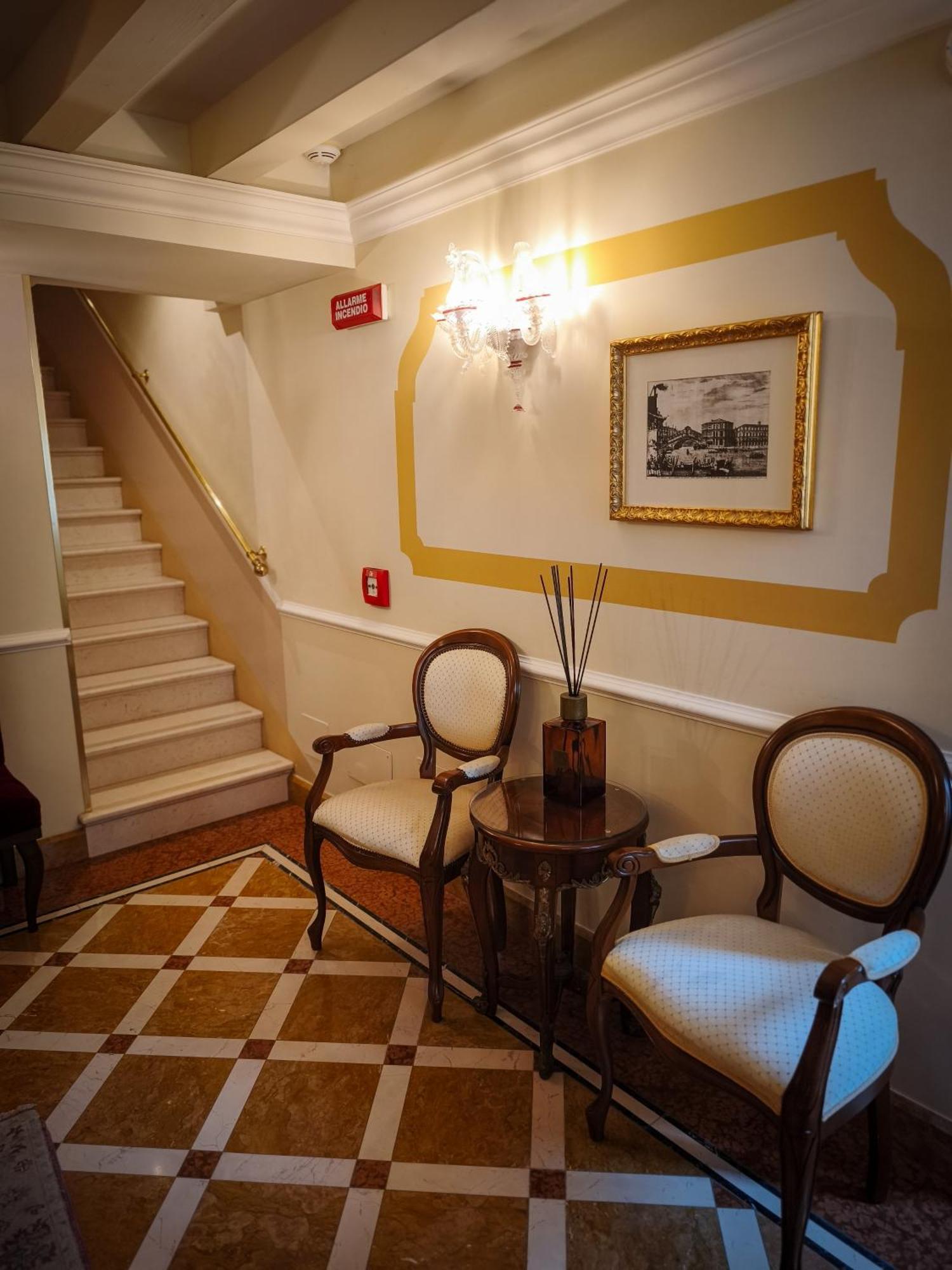Canal Grande Hotel Venice