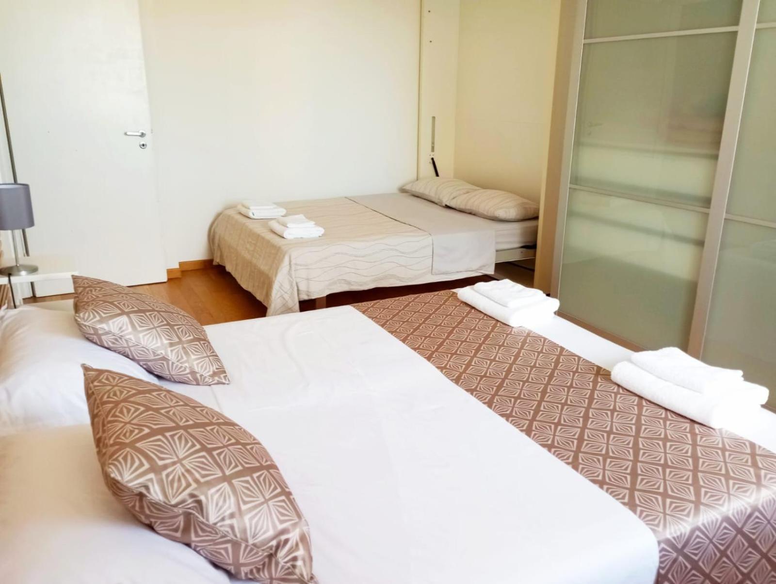 Apartment Quietnest Station Flat 86sqm 100m To Bus Station 300m To Train Station Venice