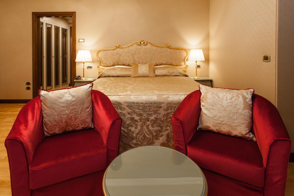 Al Ponte Mocenigo 3* Venice