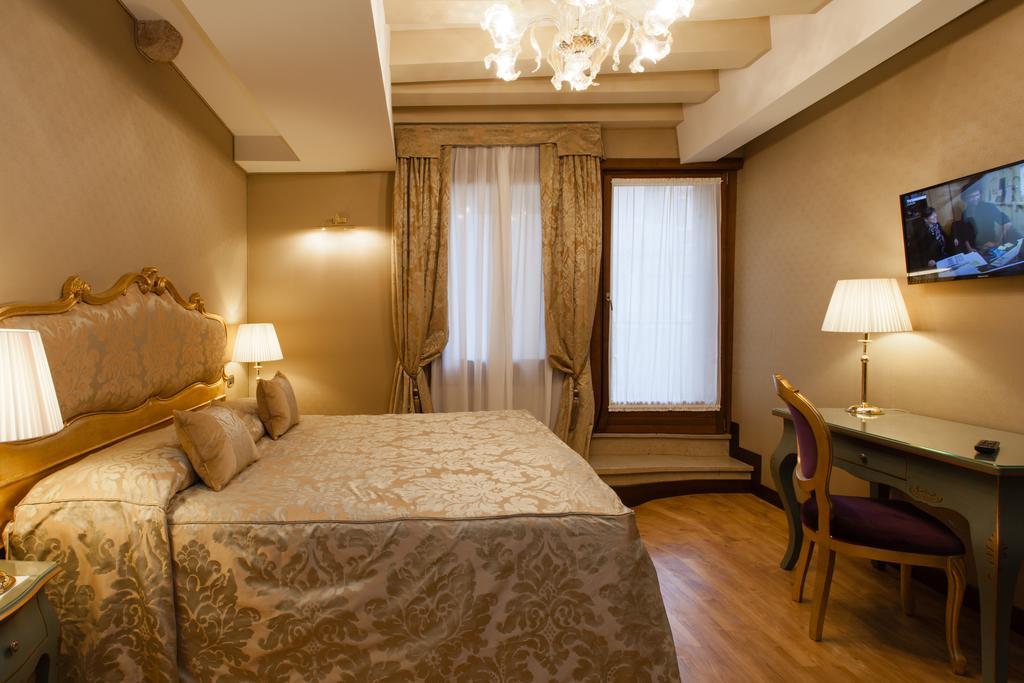 Al Ponte Mocenigo Hotel 3*