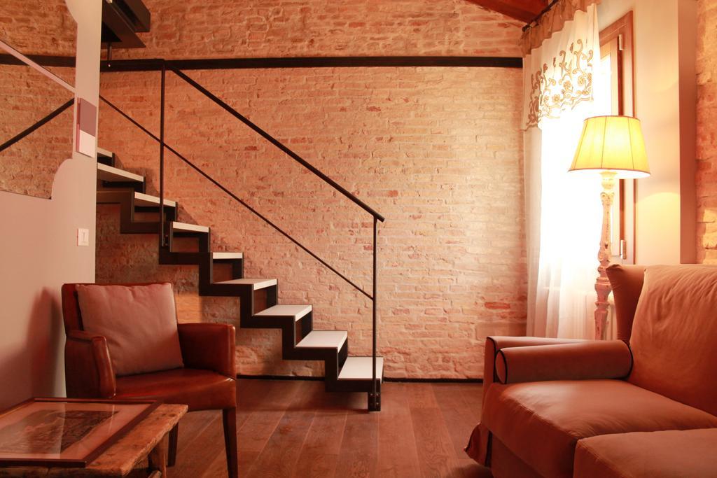Bed & Breakfast Rosso Charm Venice
