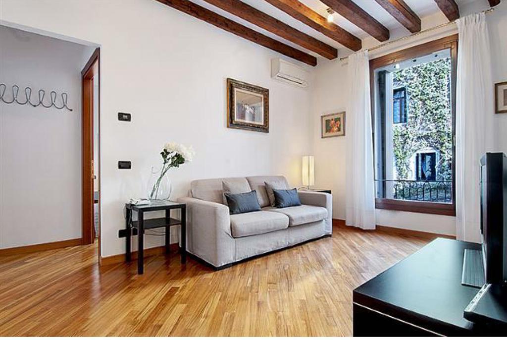 Salmaso Apartments *