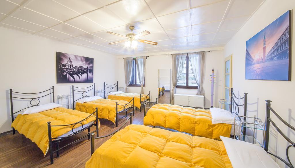L'imbarcadero Hostel