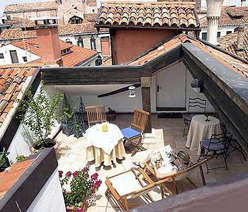 Ca' Della Corte 2* Venice