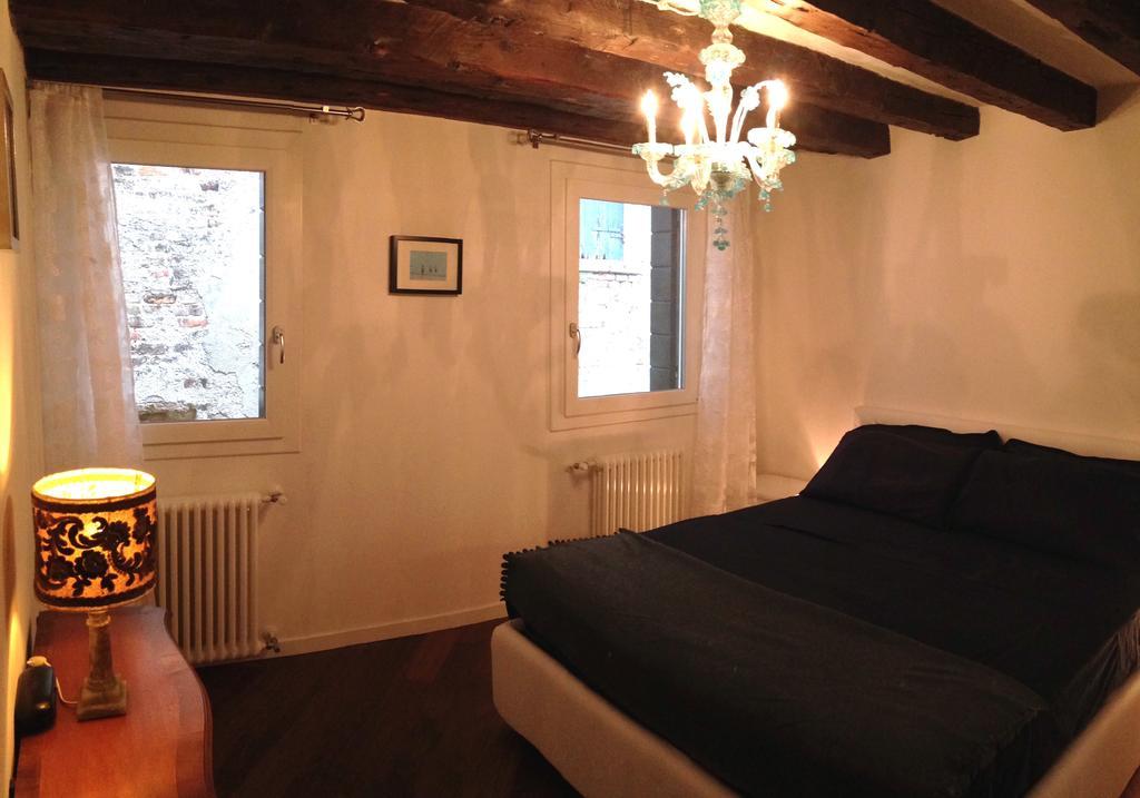 Casa Calle Frezzeria Apartment Venice