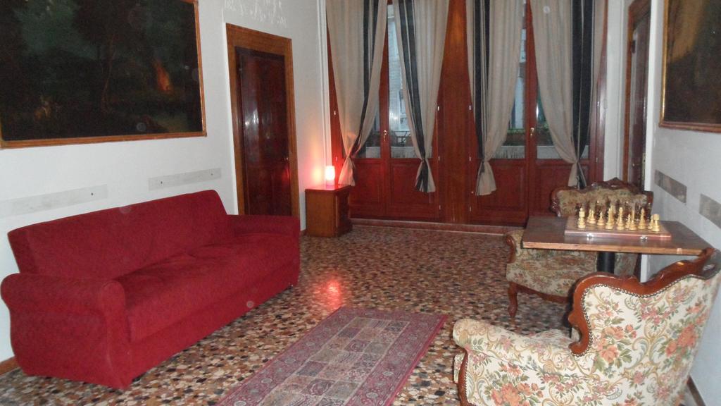 Youth Palace Hostel