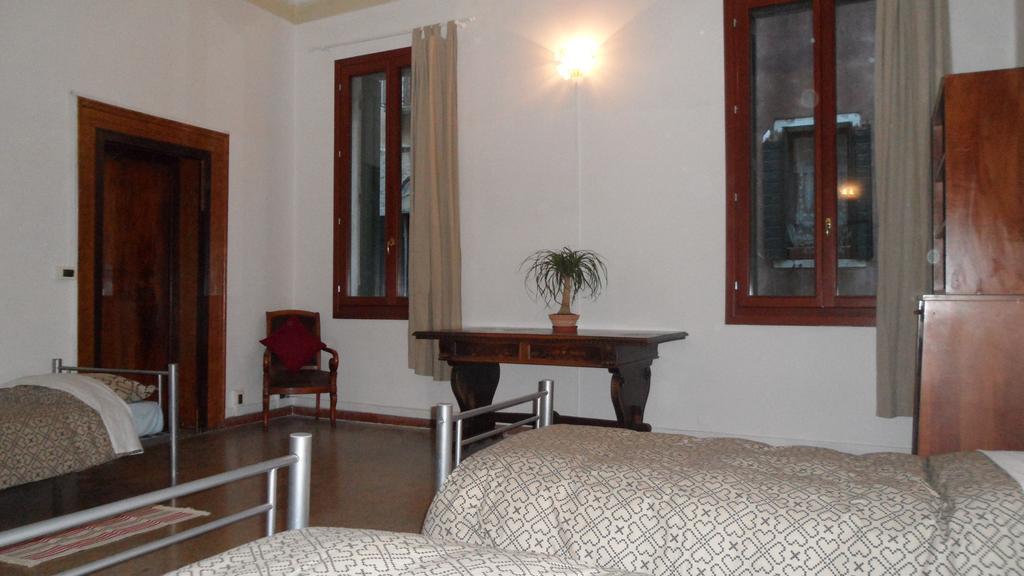 Youth Palace * Venice