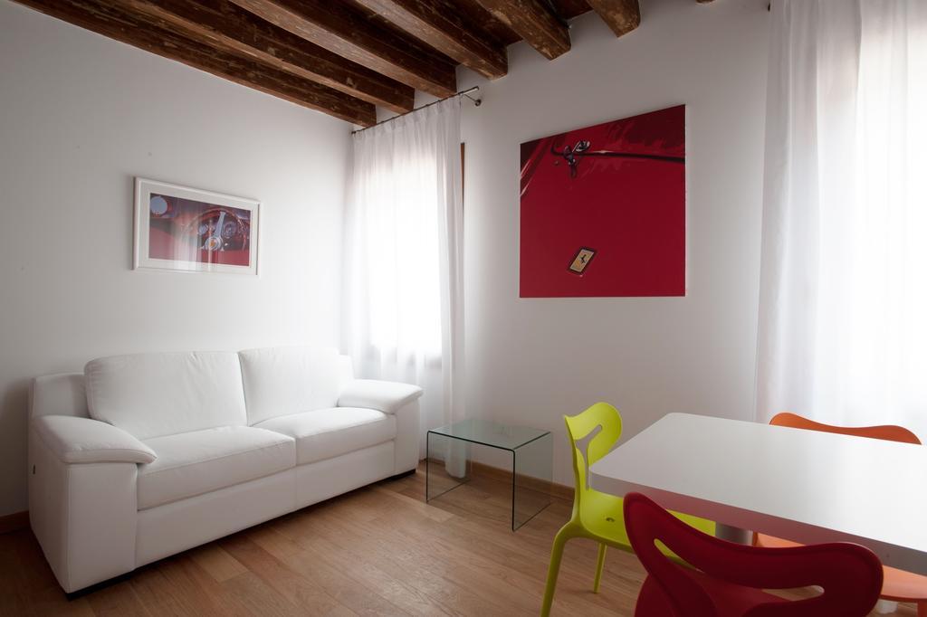 Appartamento The Lion's House Apt1 *