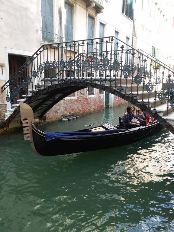 Palazzo San Marco: Historic With Lift *
