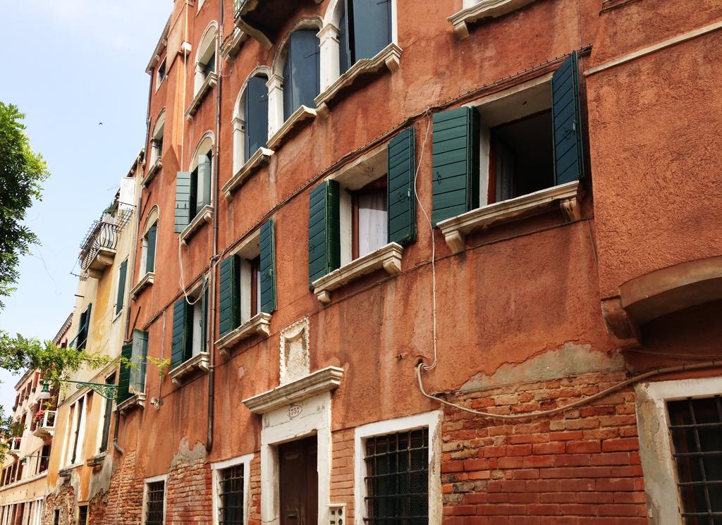 Sweet New Venezia