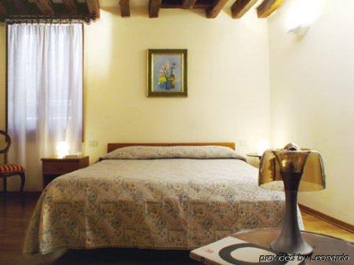 Hotel Astoria 2*