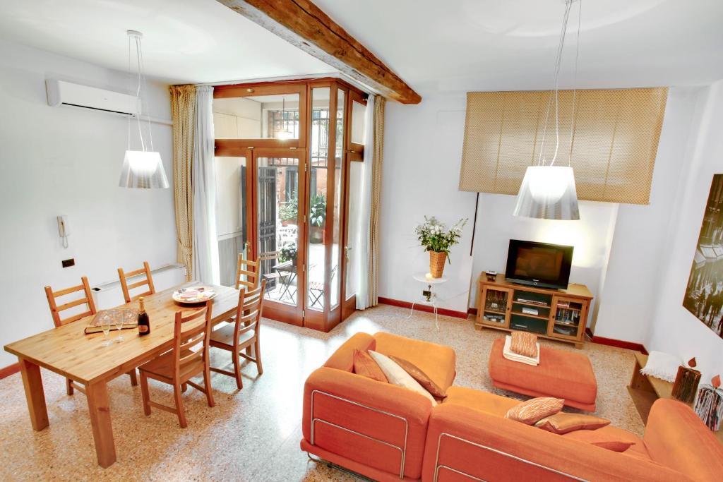 Ca' Cortigiane Apartment Venice
