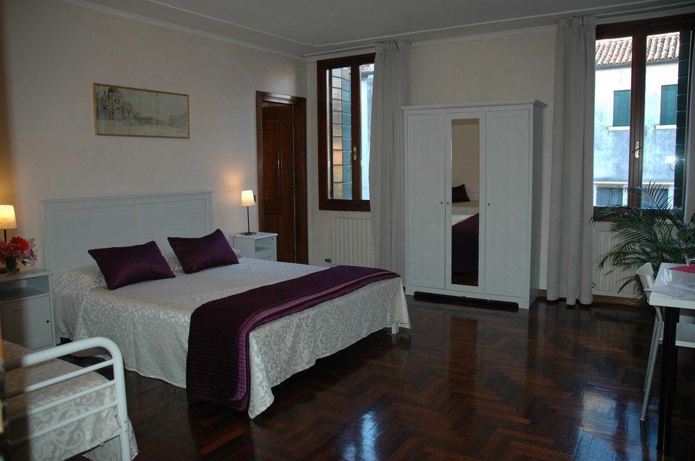 Acomodação com café da manhã  Guest House Ca' Dell'Angelo