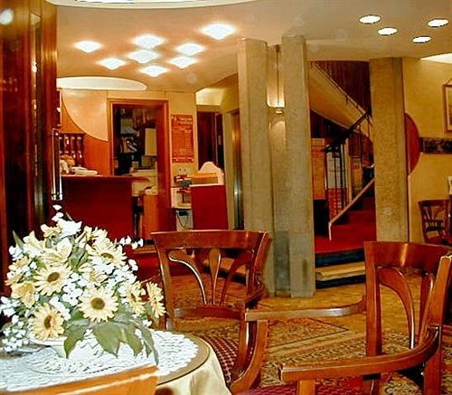 Hotel Ambassador Tre Rose 3*