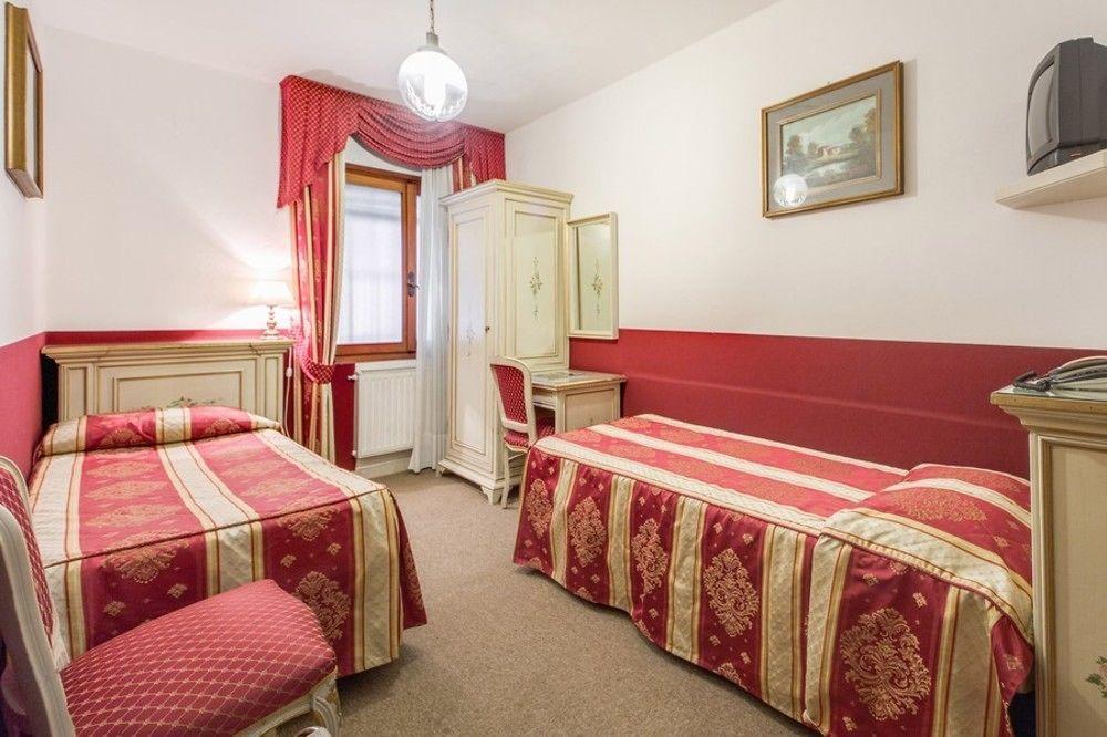 Basilea Hotel 3*
