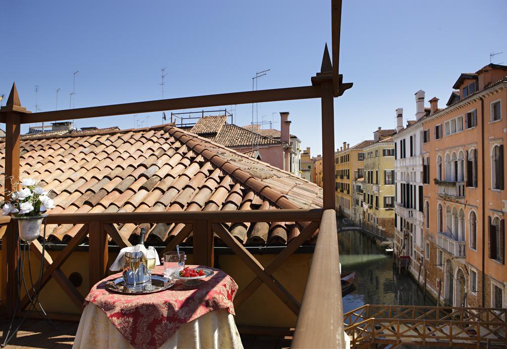 Al Palazzetto Venice
