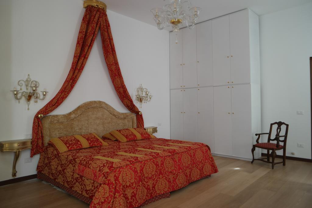 Savoia E Jolanda Veneza