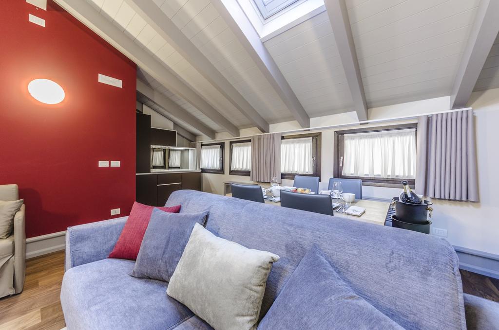 New Luxury Apartment Venice