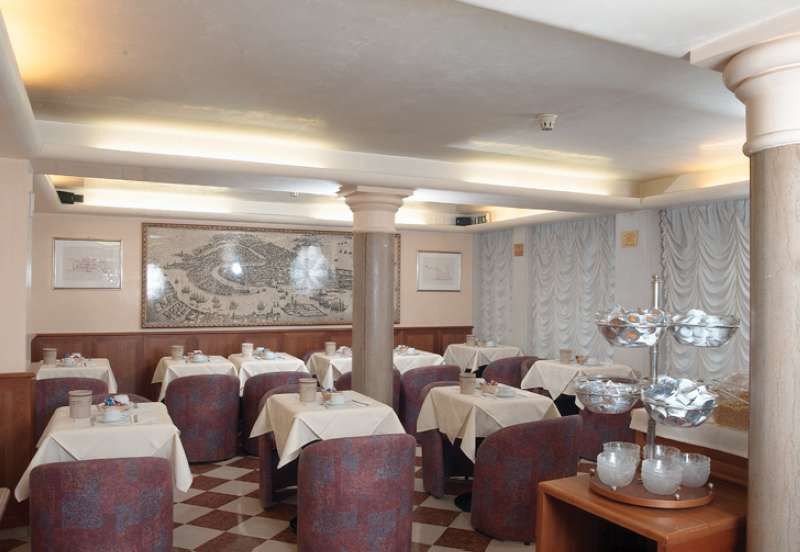 Commercio & Pellegrino 3* Venice
